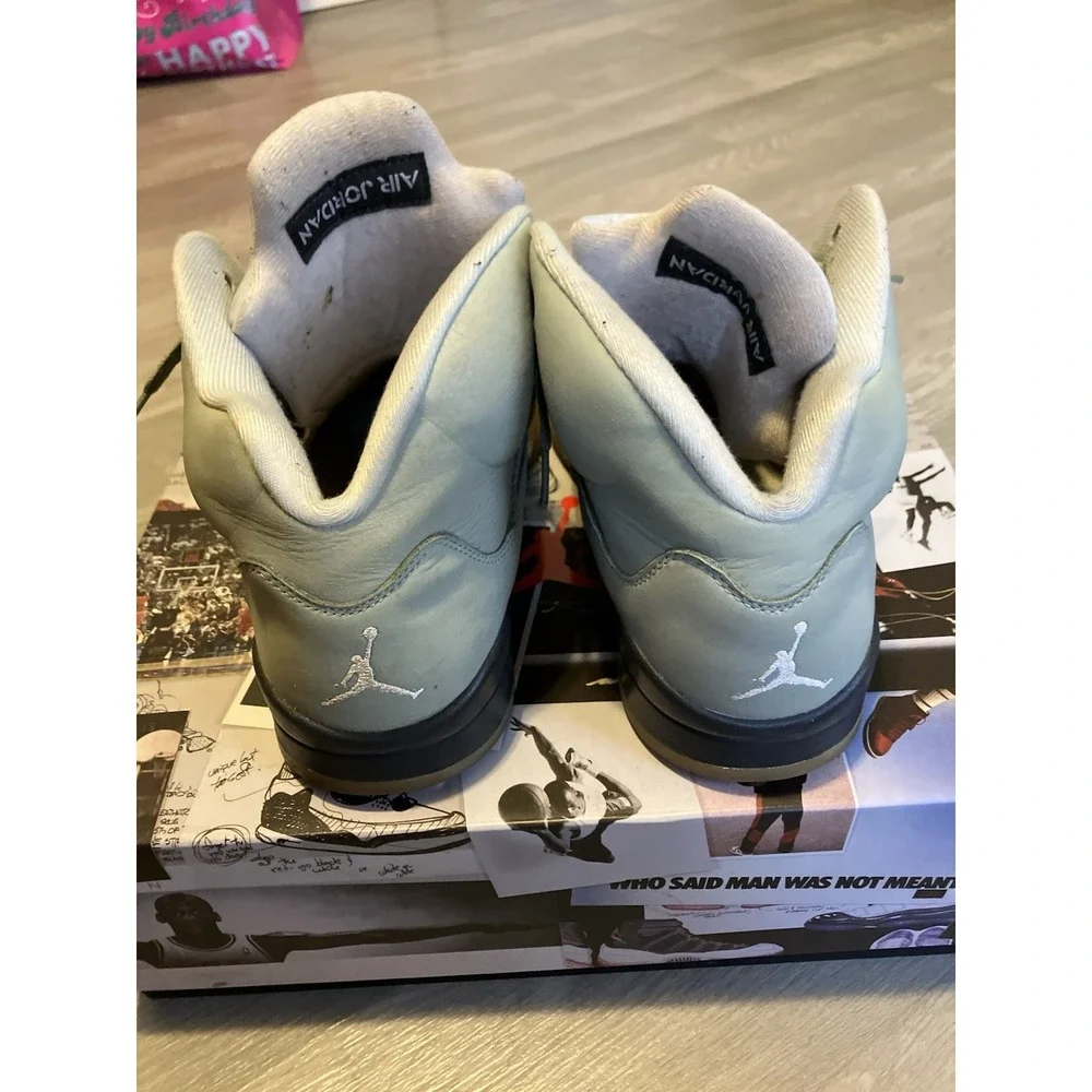 Jordan 5 Retro Lightning trainers in white and green Men Size 10.5